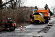 Prace remontowe dróg prowadzone przez Powiatowy Zarząd Dróg w Sochaczewie