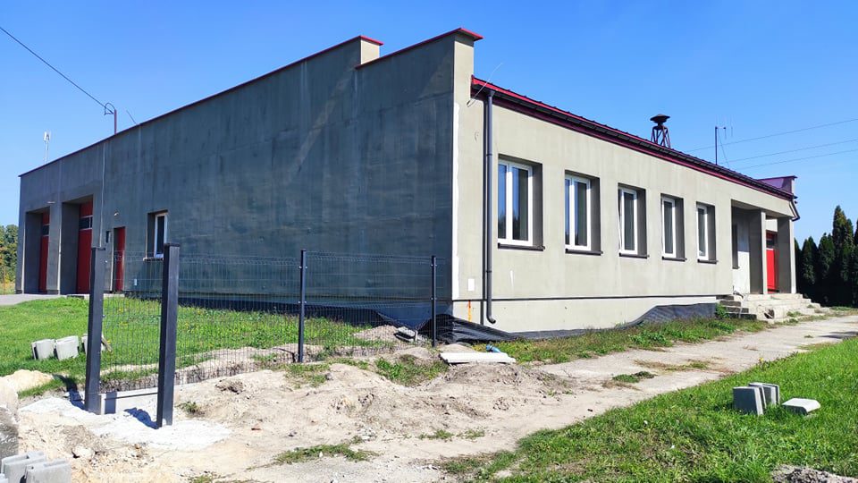 Postępy prac w modernizowanej strażnicy OSP w Młodzieszynie