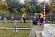 Prace porządkowe na cmentarzach wojennych