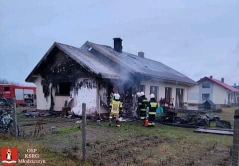 Pomoc dla rodziny z Janowa, która straciła dom w pożarze - zrzutka.pl