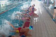Wakacyjna nauka pływania z TPD