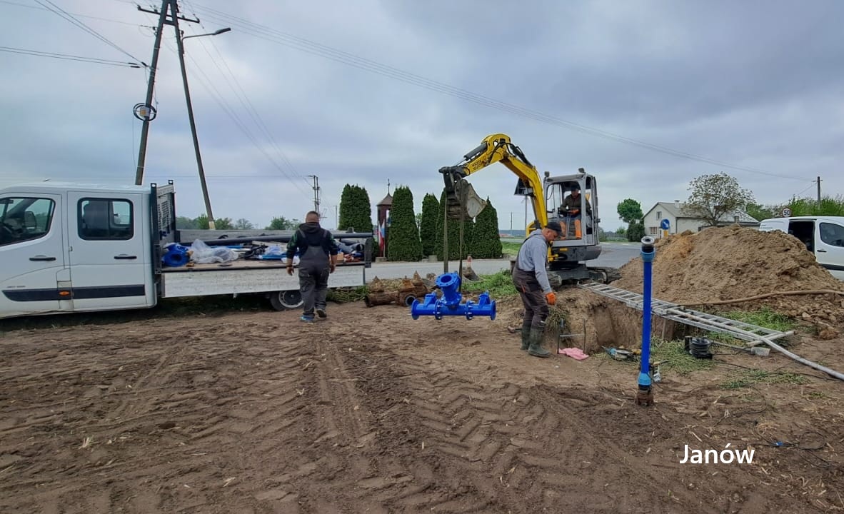 Kolejny etap prac remontowo-modernizacyjnych na gminnej sieci wodociągowej wykonany